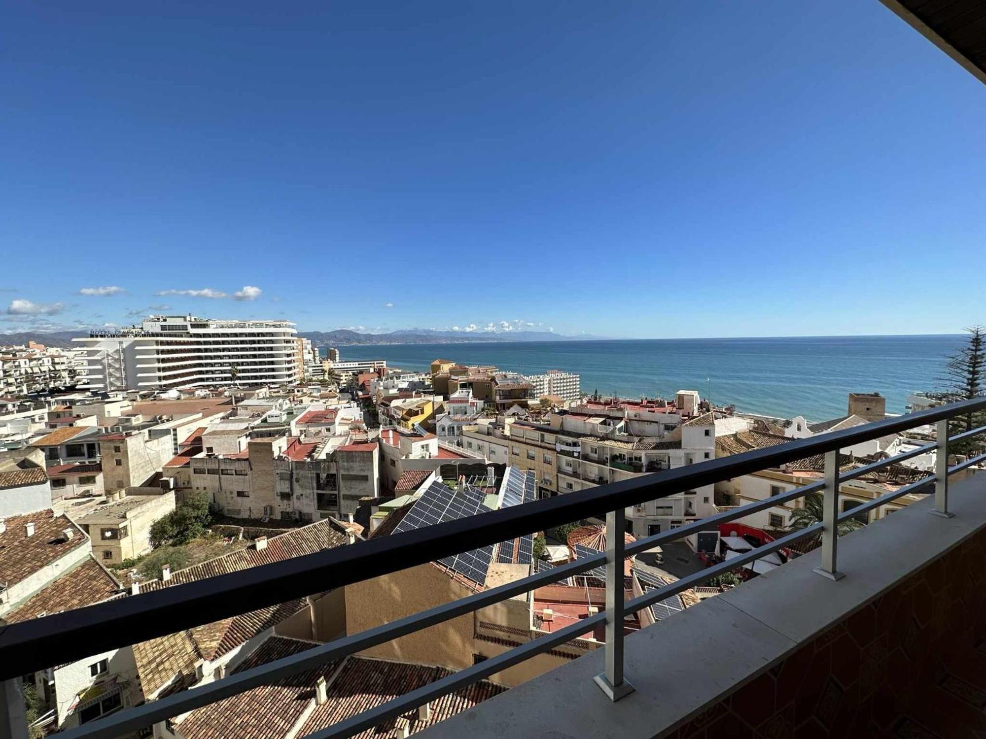 Apartamento Con Vista Al Mar En La Mitica Nogalera トレモリノス エクステリア 写真